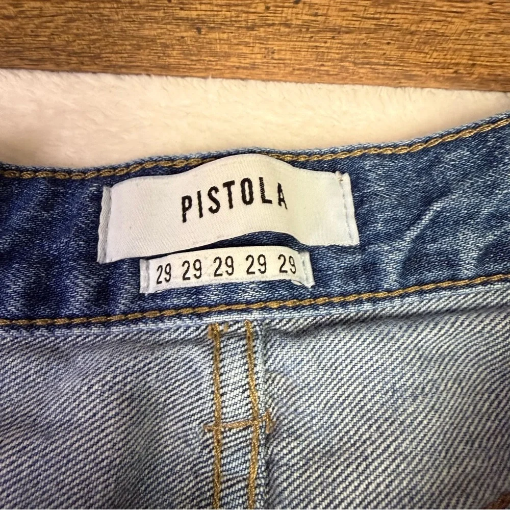 Pistola women’s size 29 straight leg Blue Denim Jeans button fly